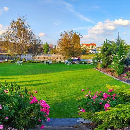 Atmosfera Bed and Breakfast Bydgoszcz Buitenkant foto