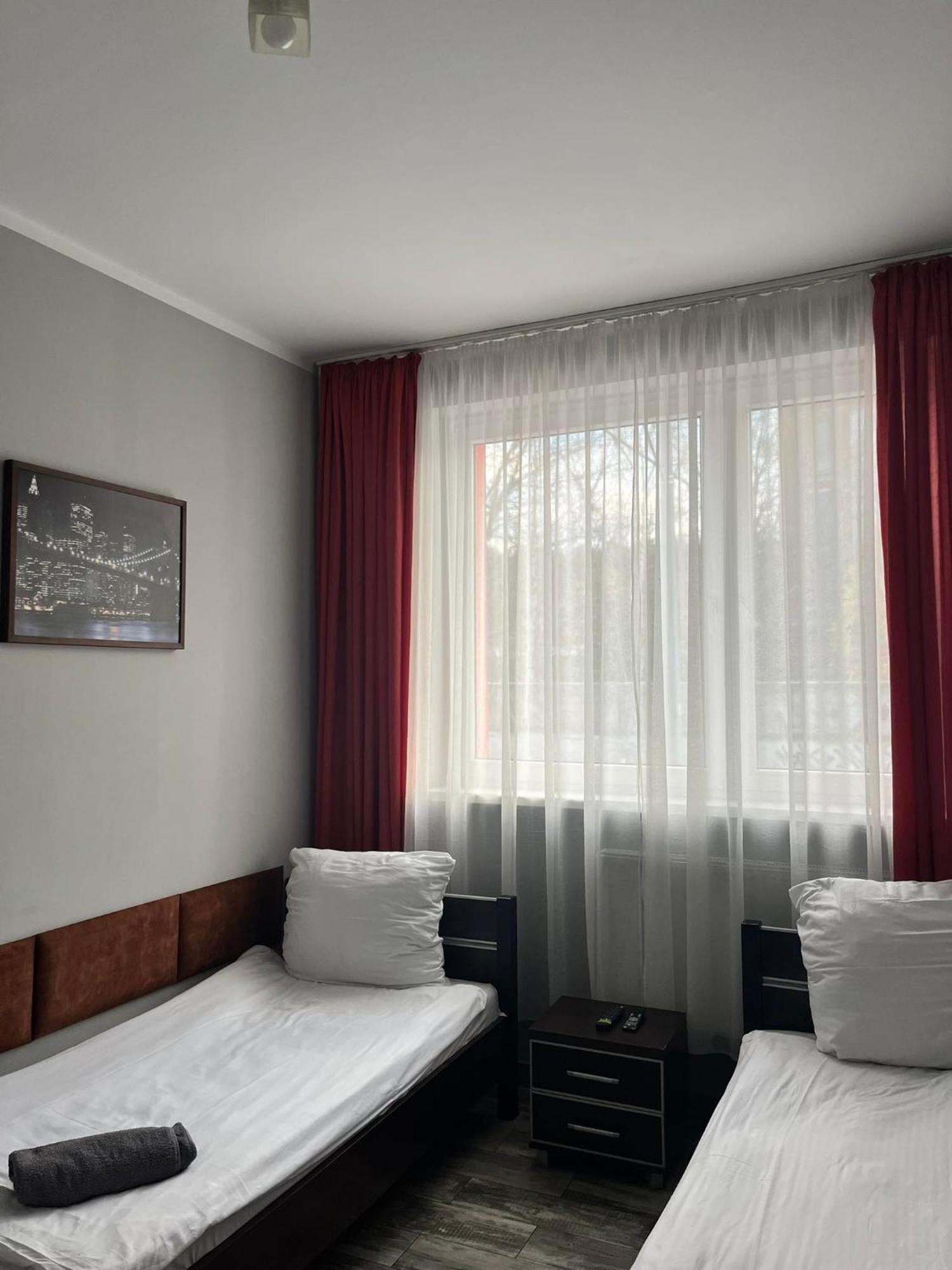 Atmosfera Bed and Breakfast Bydgoszcz Buitenkant foto